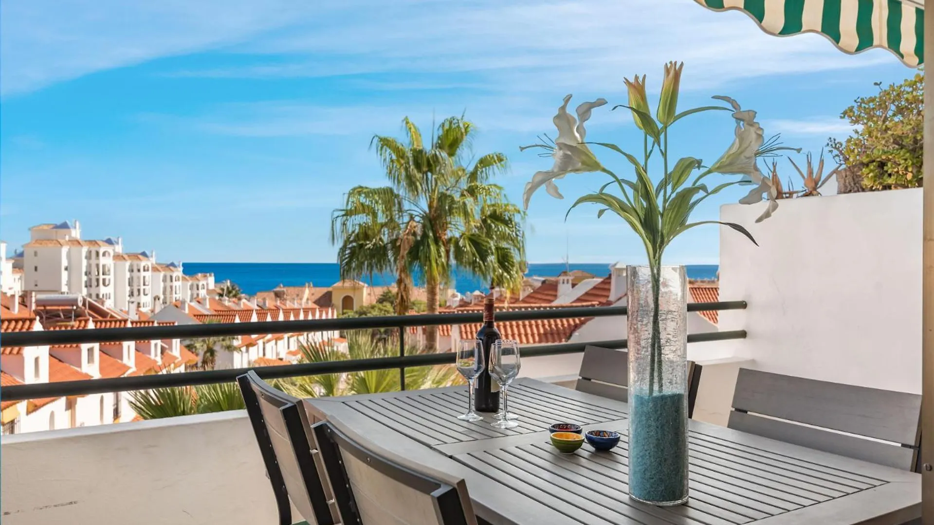 Apartment Lovely Penthouse Near Estepona Marina By Costarentals - Ref M15