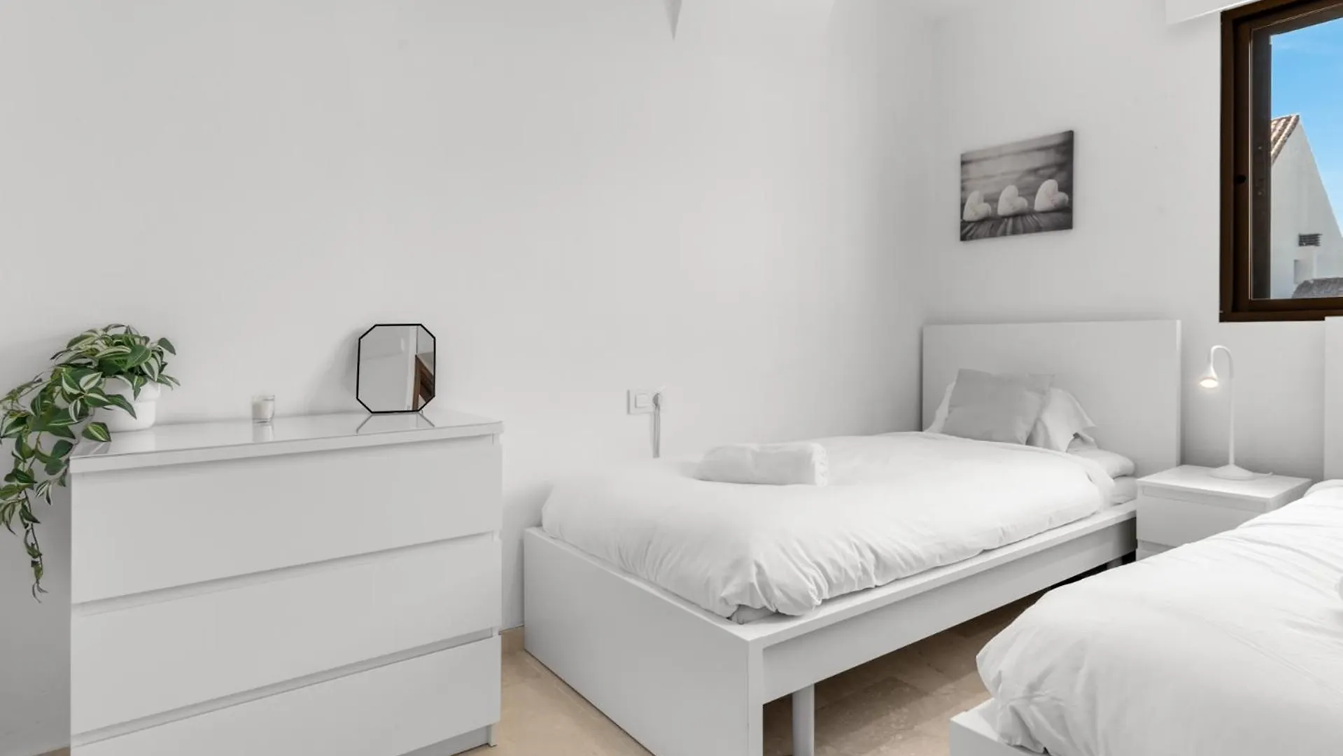 Lovely Penthouse Near Estepona Marina By Costarentals - Ref M15