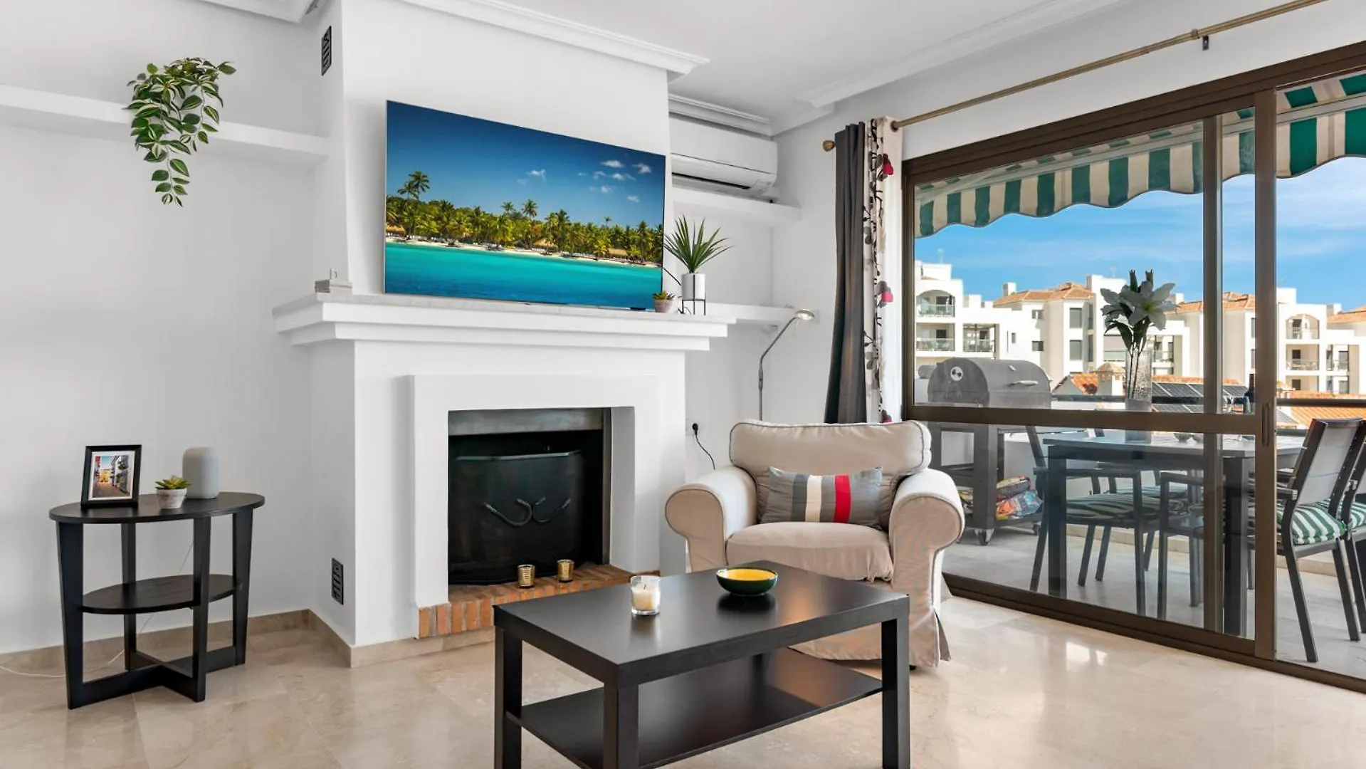 Lovely Penthouse Near Estepona Marina By Costarentals - Ref M15 0*,