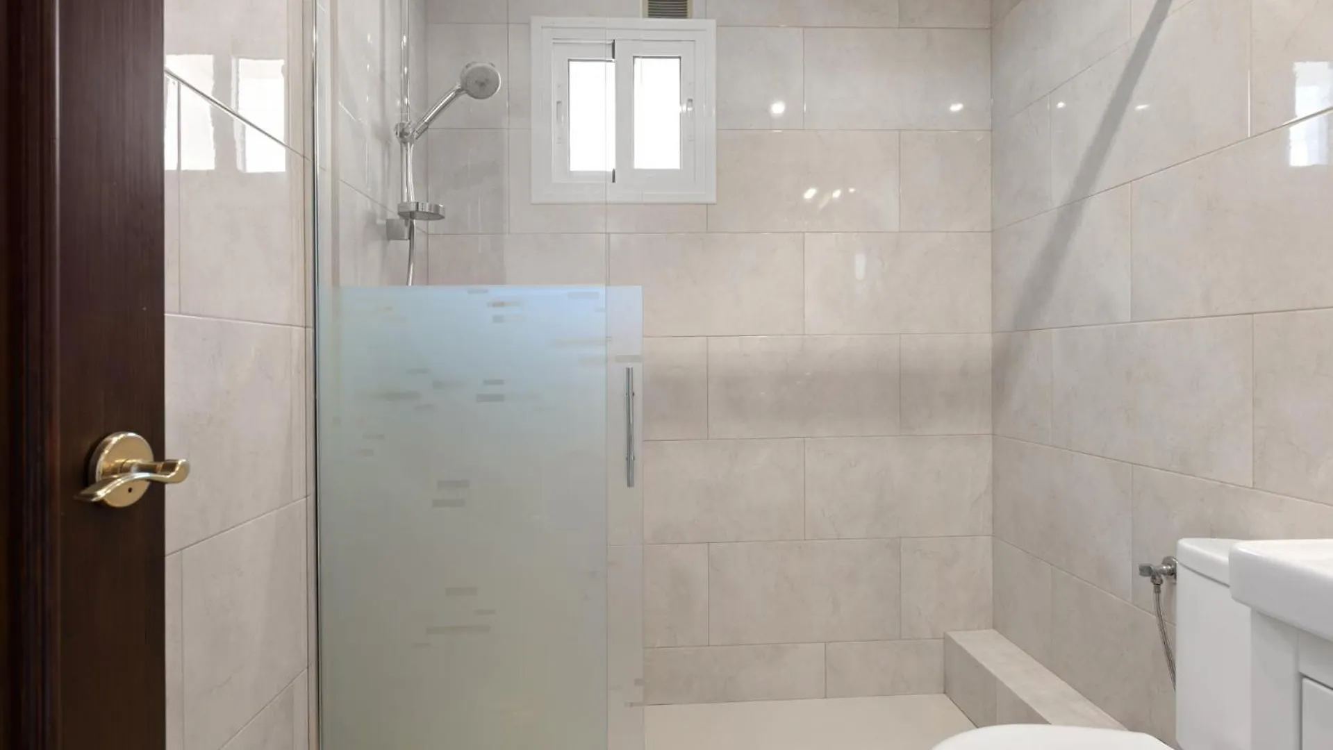 Lovely Penthouse Near Estepona Marina By Costarentals - Ref M15