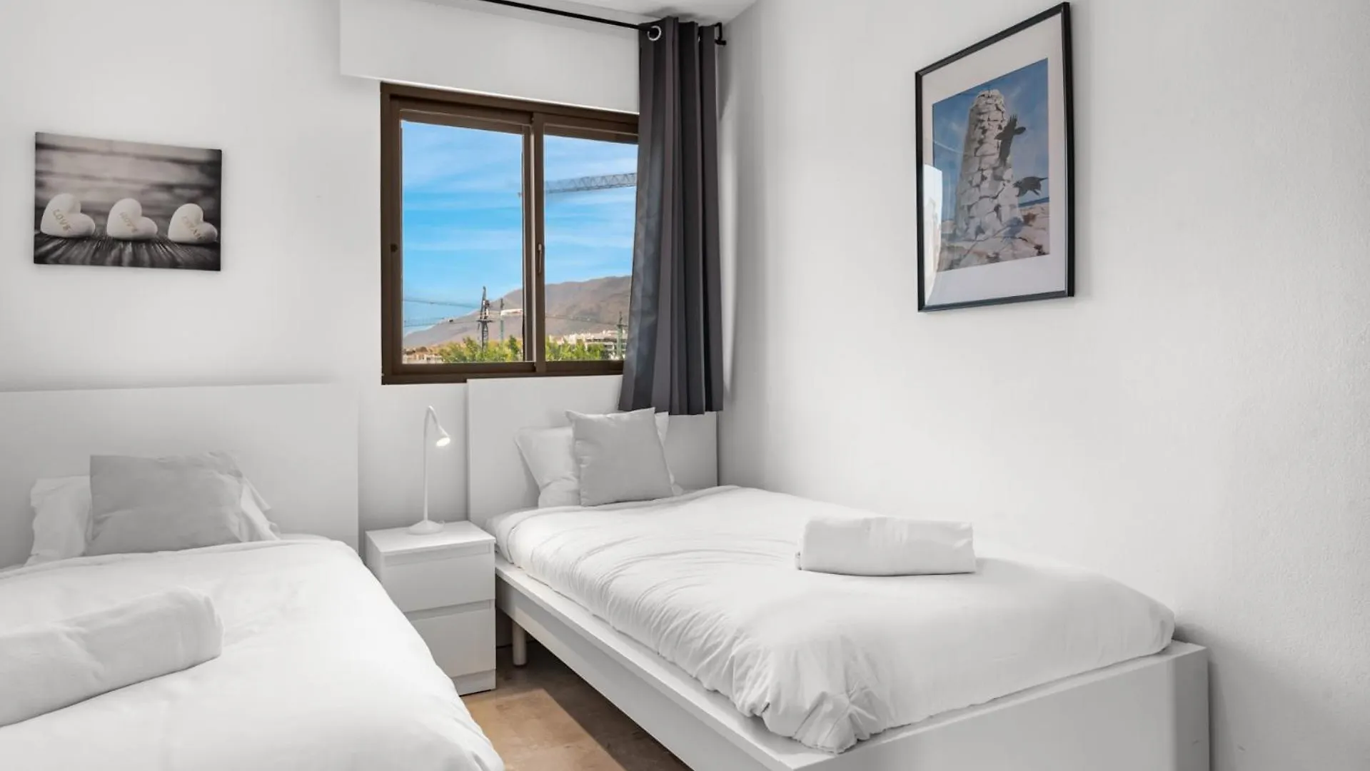 Lovely Penthouse Near Estepona Marina By Costarentals - Ref M15 0*,  Ισπανία